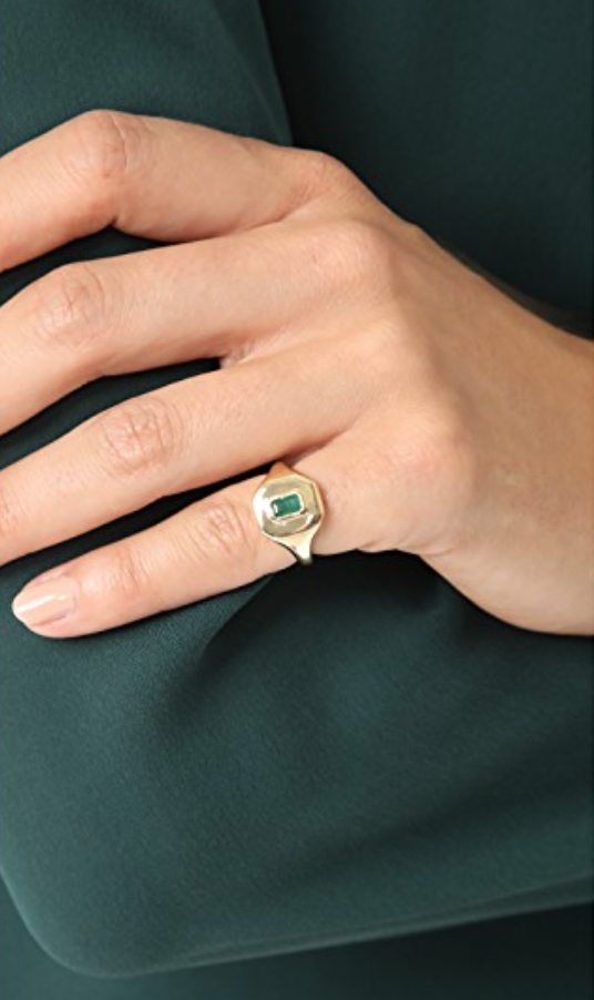 gemstone baguette pinky ring.png